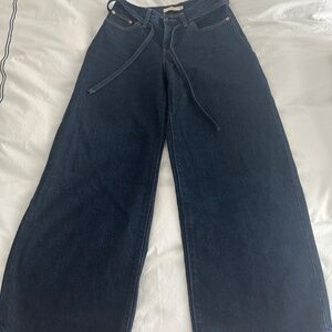 Levi's XL Straight Denim Size 24
